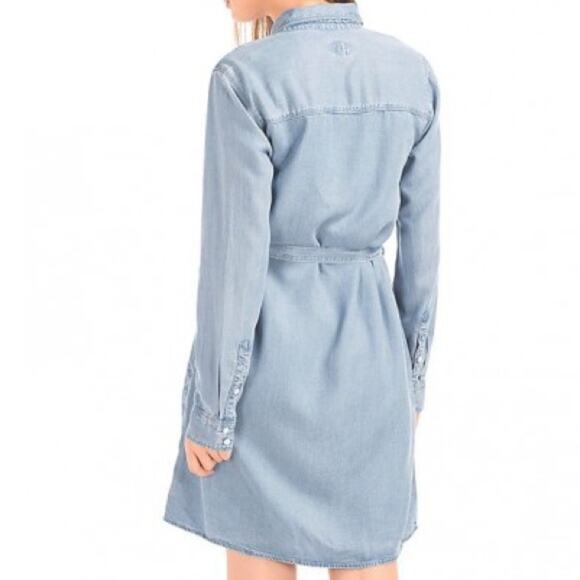 GAP Patch Pocket Shirt Dress XS Chambray Classic Retro Normcore Western Office - Picture 3 of 16